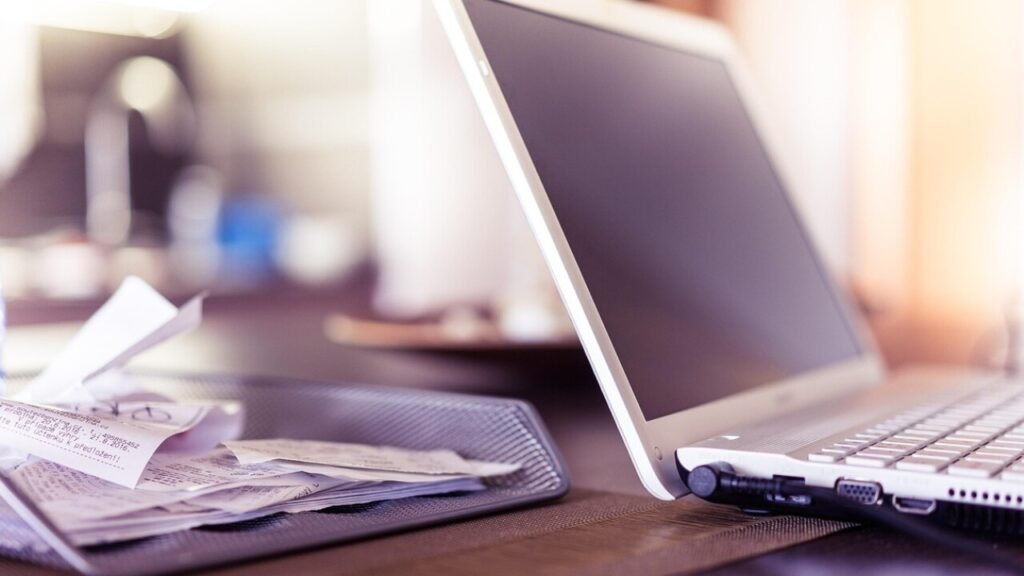Tarifvertrag öffentlicher Dienst Kommunen als PDF herunterladen – Entgelttabellen und Arbeitsbedingungen